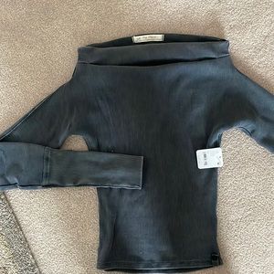 Brand new! Free people off the shoulder long sleeve xs